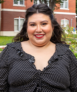 Lucia Macias headshot