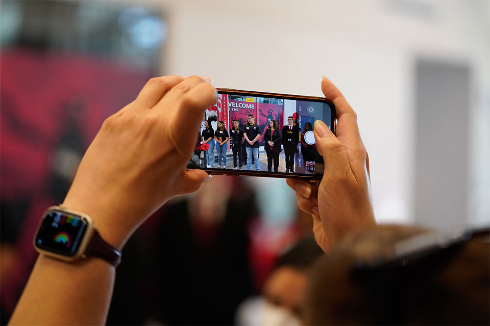 Taking picture with phone