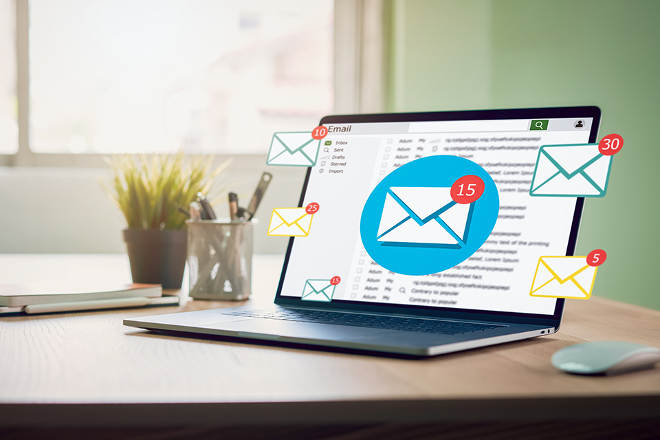 computer with emails