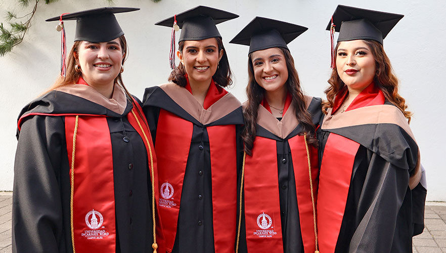 Bajío 2025 graduates