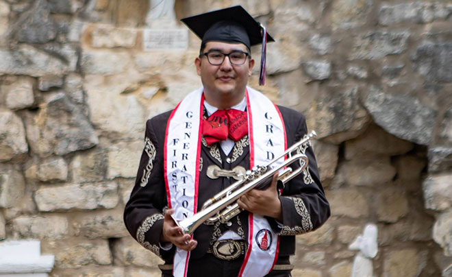 J. Refugio Valenzuela