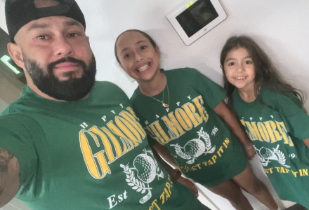 Gilbert Lauriano and his daughters