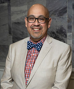 Dr. Richard D Pineda 
