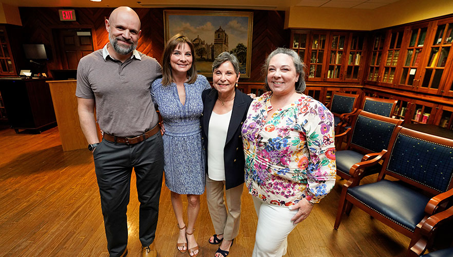 Tracy Avery with family