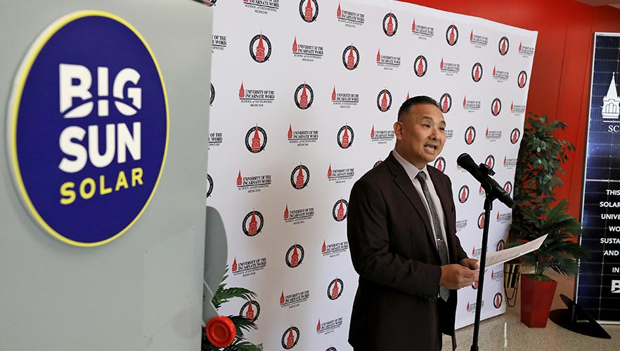 Event presentation with speaker