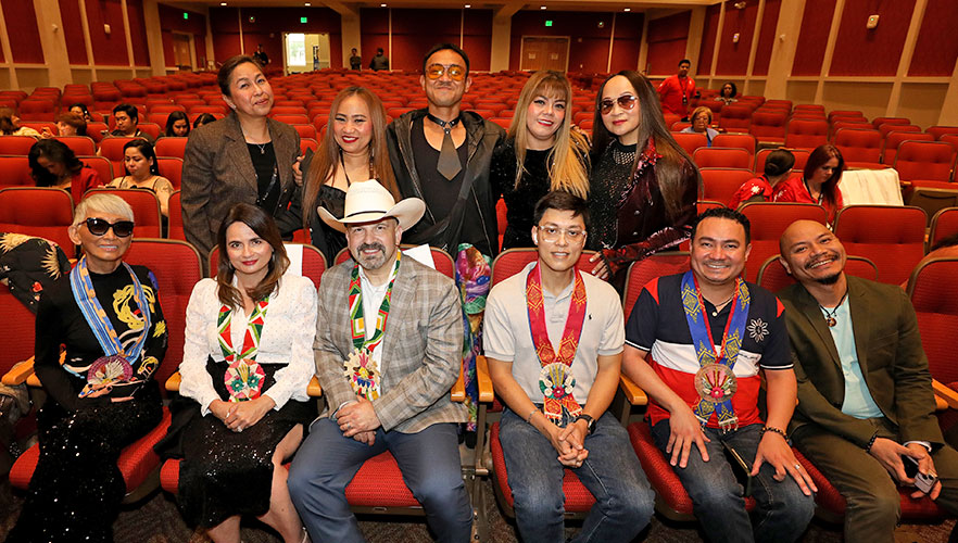 Variety show performers