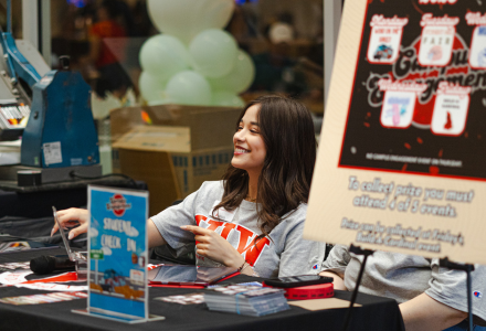 Student Engagement member greeting students