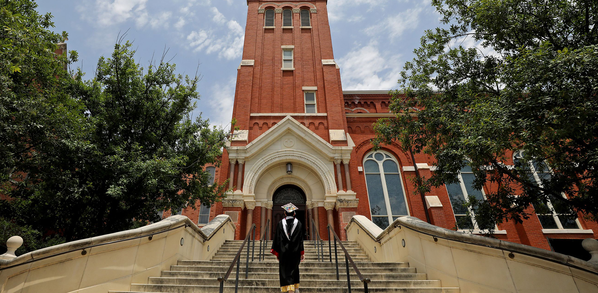 UIW Grad at Chapel of the Incarnate Word
